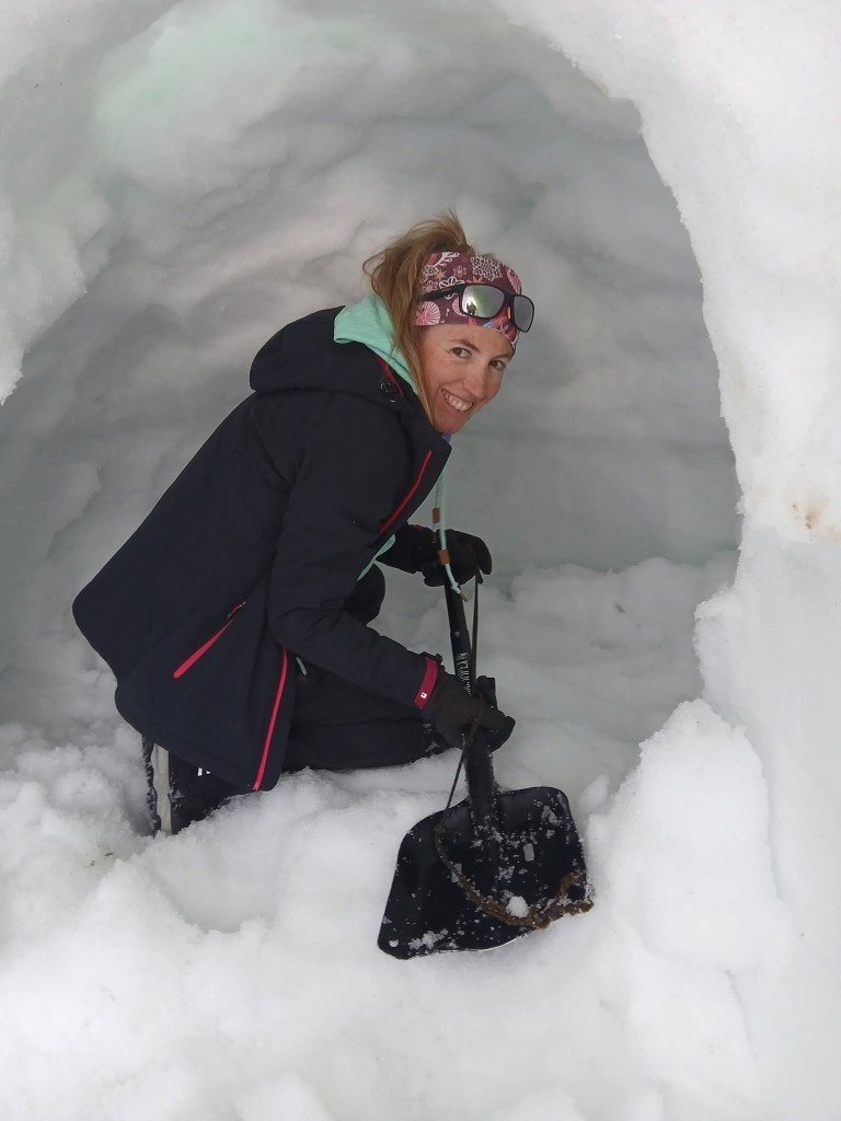 Lise Jourdes, Professionelle Musherin
